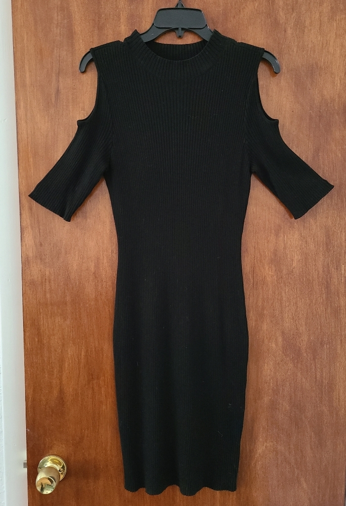 GUESS Cold Shoulder Knit Midi Dress